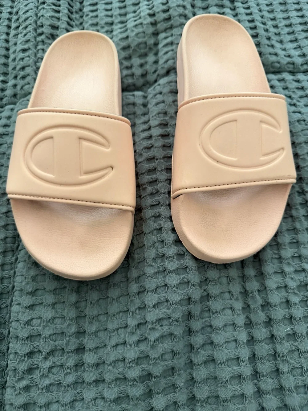 Champion Girls Pink Slides Size 2 Slip On Sandals